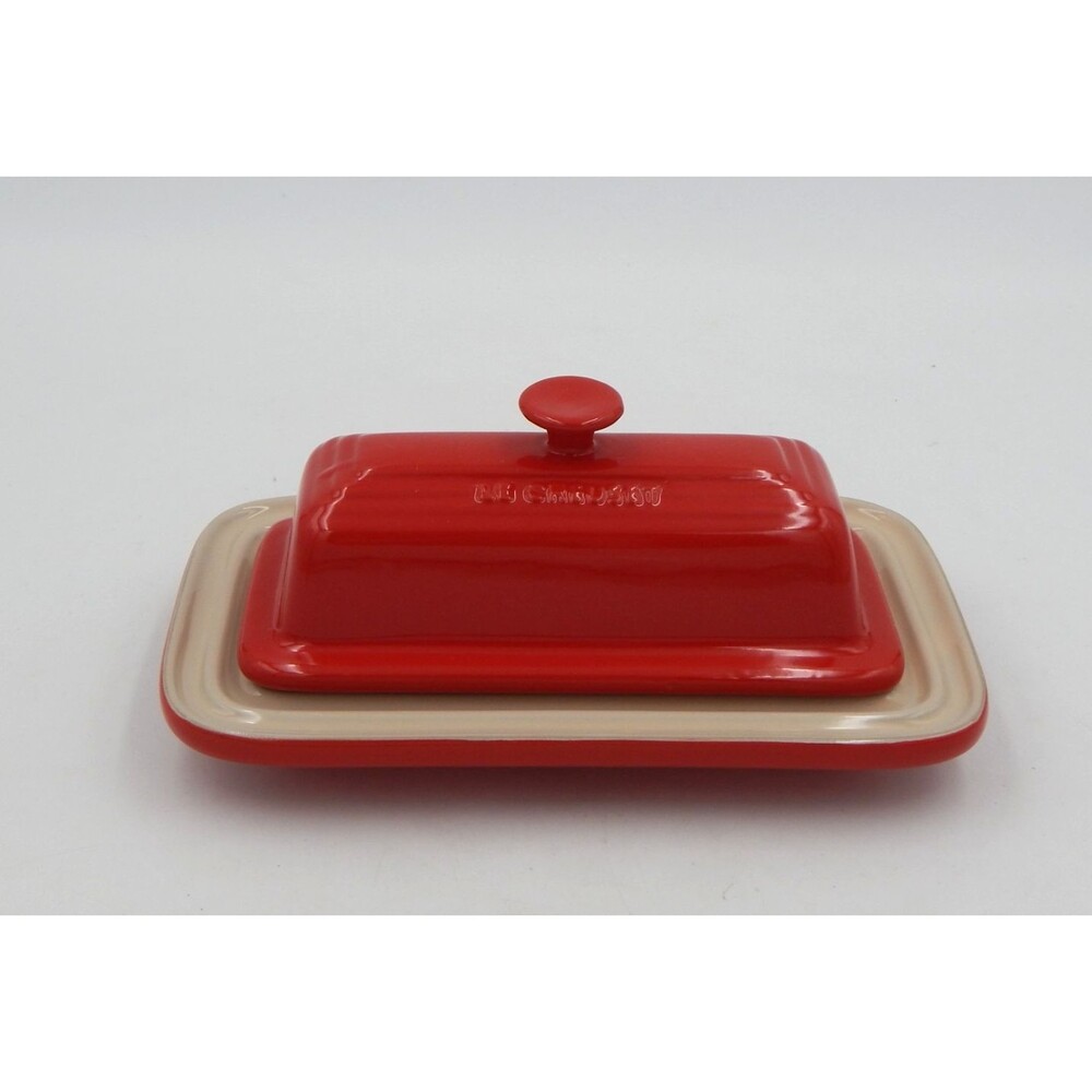 Le Creuset Stoneware Butter Dish Keeper Flame Red Beige 1/4 LB Lidded